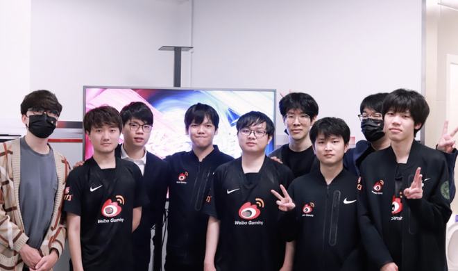 队走出困境 队走出困境